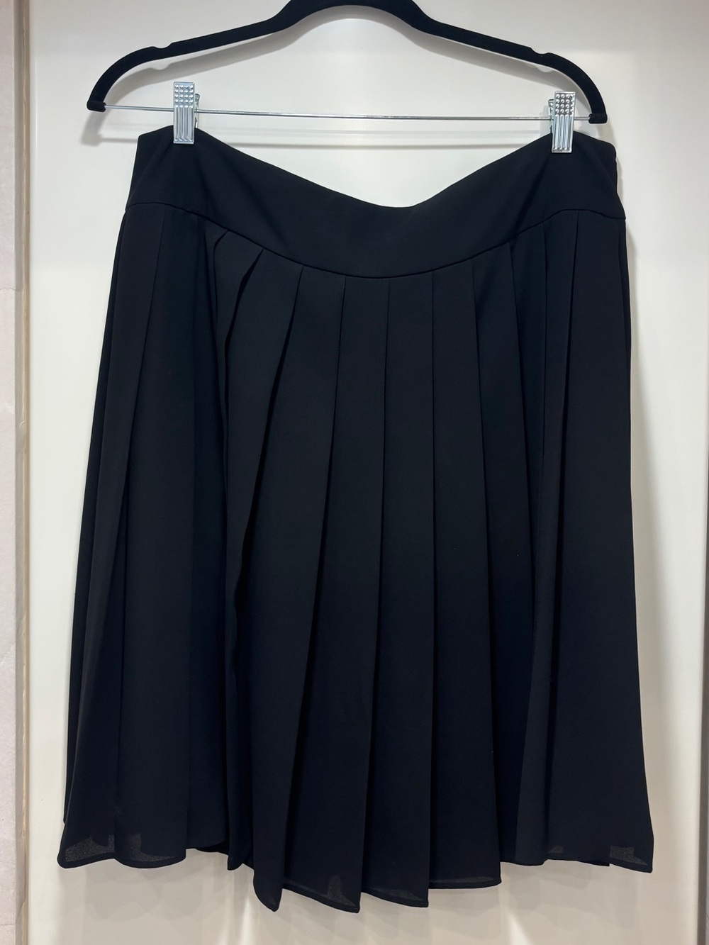 VINTAGE Escada Black Pleated Skater Skirt Size 44